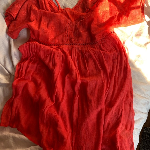 Red Dress - Picture 2 of 3